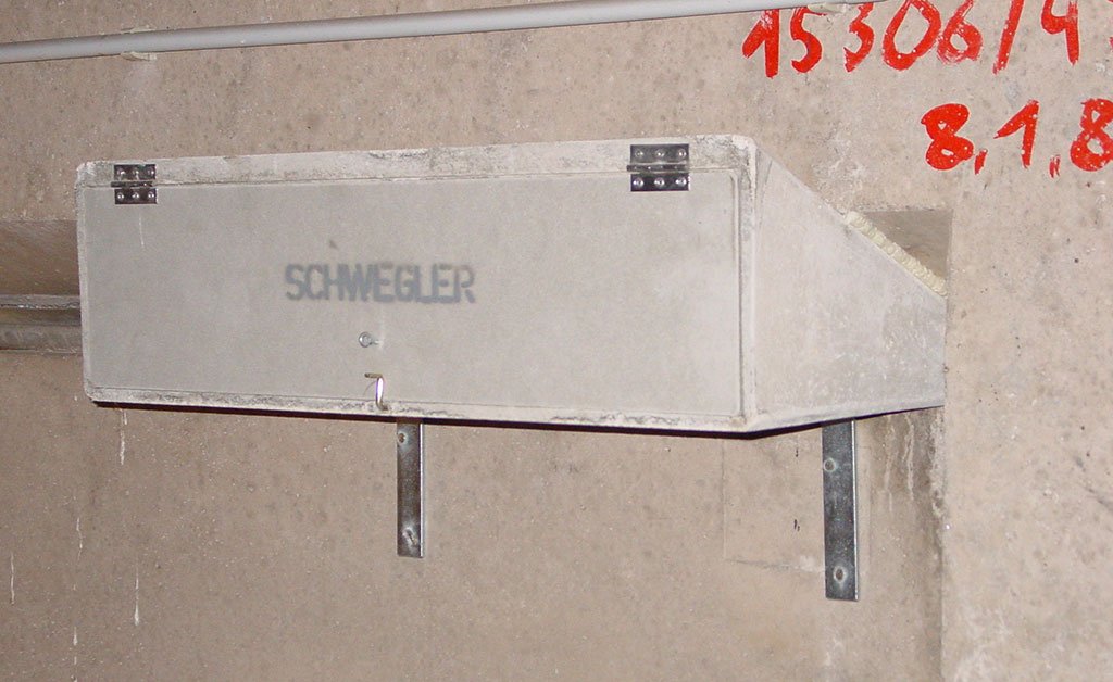 caja nido para vencejo en forma de cua