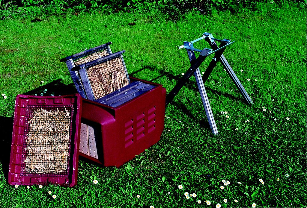 hotel "insect combi" con soporte para distintas especies de insectos