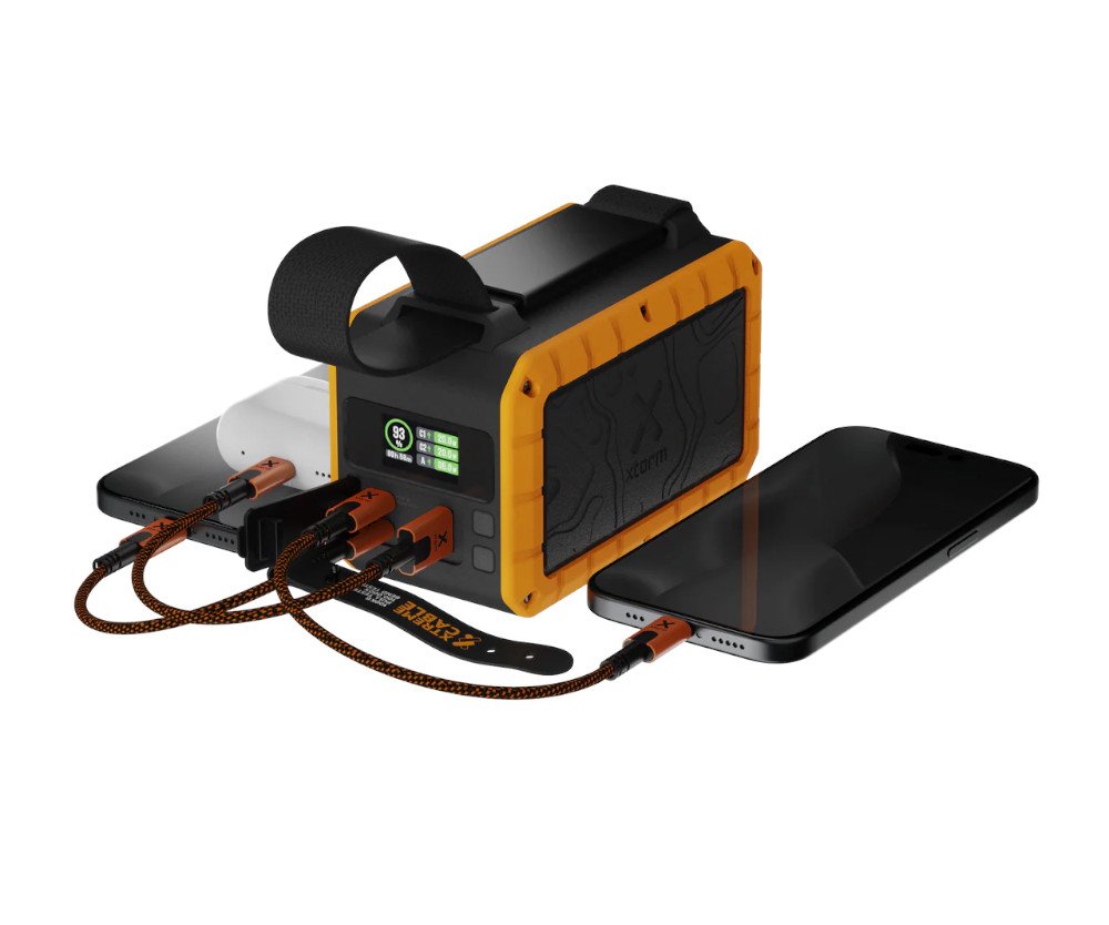linterna y batera porttil xtorm rugged flashlight powerbank xr204 40.000 mah / 100 w