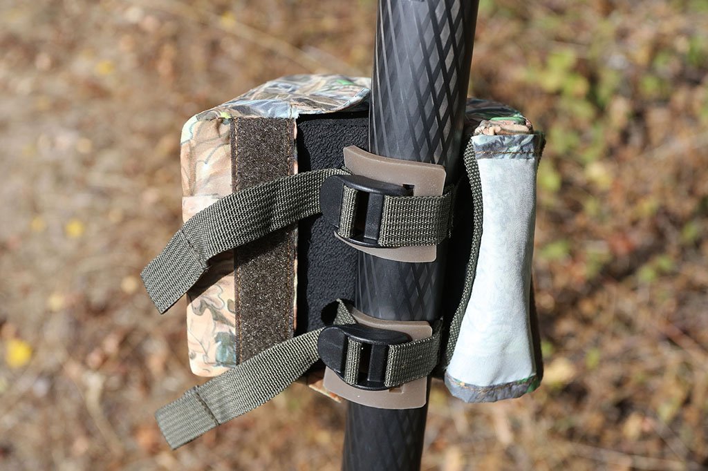 reposa trpode para el hombro pequeo tragopan shoulder pad small